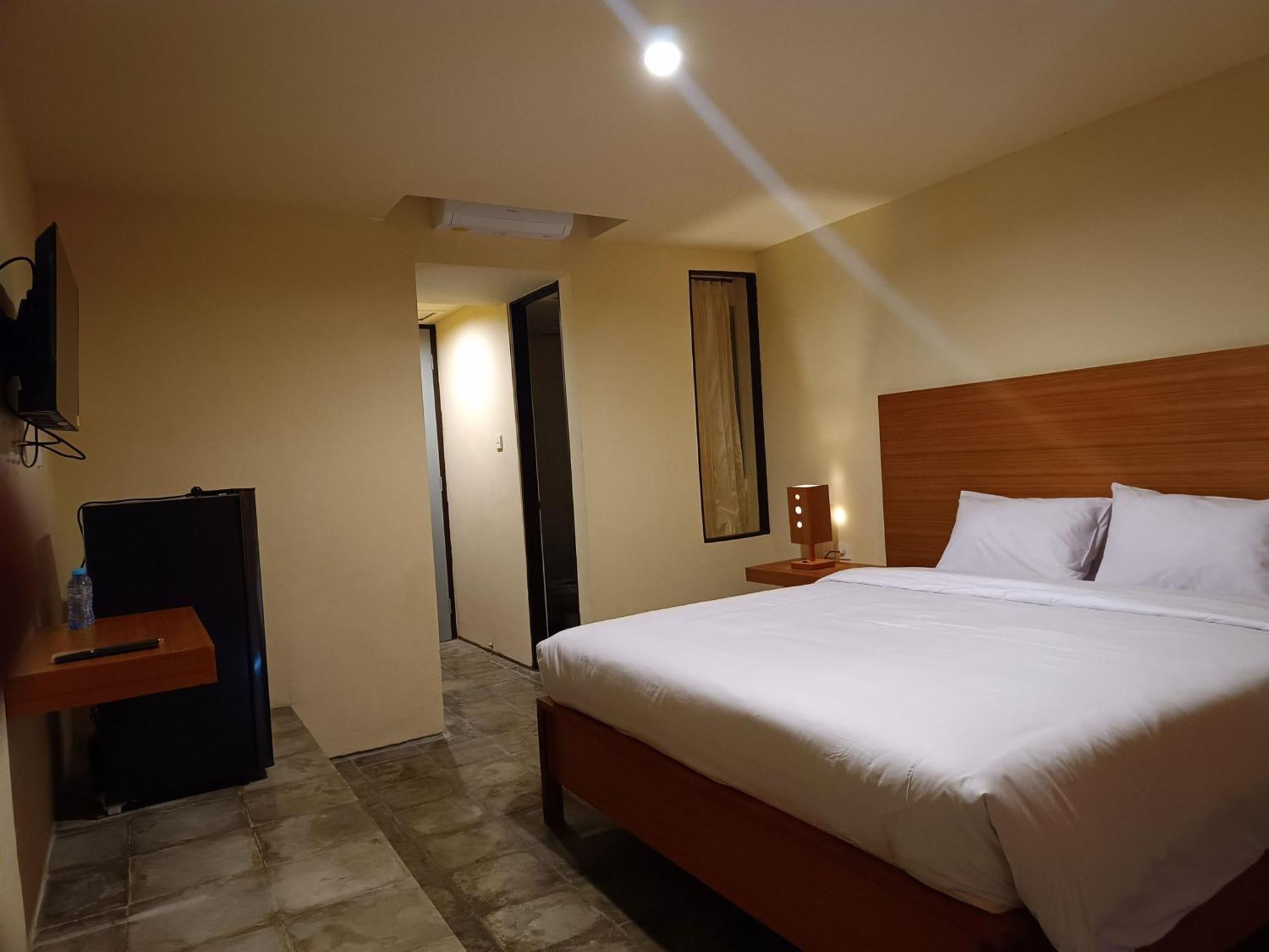 Kuta Living By Kamara Hotel Luaran gambar