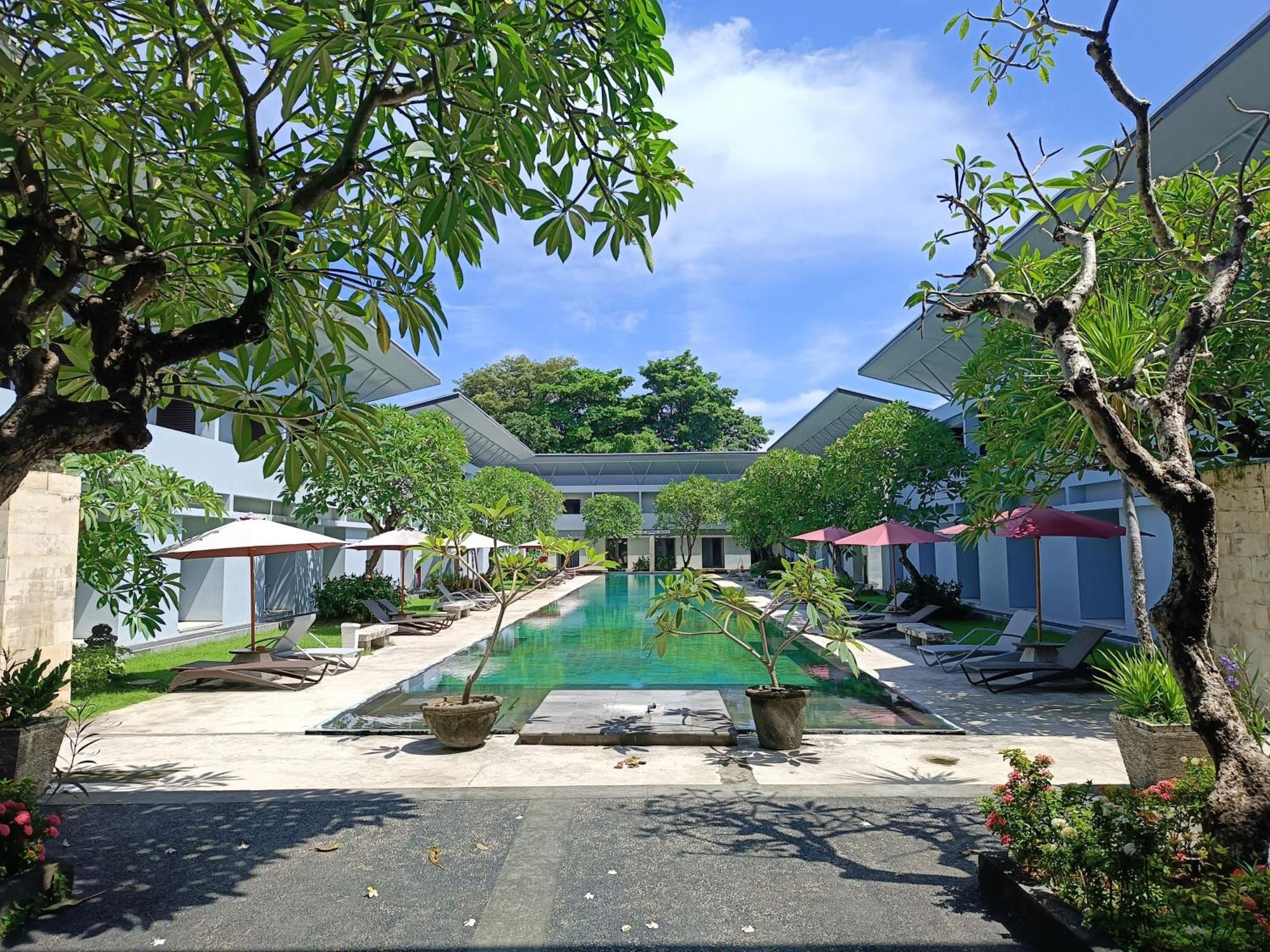 Kuta Living By Kamara Hotel Luaran gambar